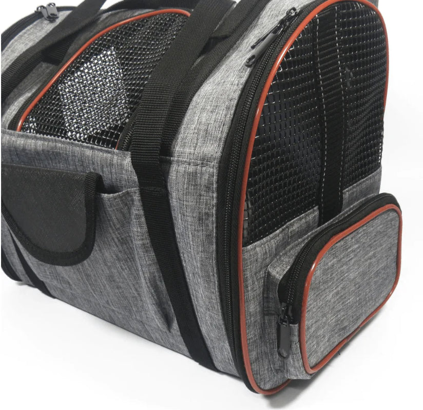 Pet Voyage: the Ultimate Multi-Purpose Travel Companion for Cats and Dogs